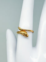 Laden Sie das Bild in den Galerie-Viewer, 18K Gelbgold Ring mit Löwenkopf