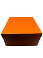 Laden Sie das Bild in den Galerie-Viewer, Hermès Birkin 35 Handtasche aus schwarzem Epsom-Leder
