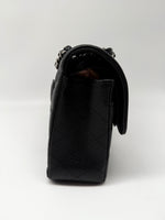 Laden Sie das Bild in den Galerie-Viewer, Chanel Handtasche Klassisch, Kaviarleder, Überschlagtasche
