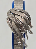 Laden Sie das Bild in den Galerie-Viewer, L.U. Chopard Geneve Vintage Damenuhr 18mm - Cocktailuhr 18K Weißgold
