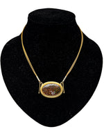 Laden Sie das Bild in den Galerie-Viewer, 750er Gelbgold Collier mit Matrixopal
