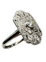 Laden Sie das Bild in den Galerie-Viewer, 14K Weißgold Art Deco Ring mit Diamanten
