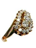 Laden Sie das Bild in den Galerie-Viewer, 585er Gelbgold Ring mit Diamanten

