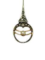Laden Sie das Bild in den Galerie-Viewer, Jugendstil Anhänger aus Gelbgold mit Perle und Diamanten 14k; Zertifikat vorhand
