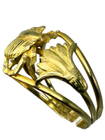 Laden Sie das Bild in den Galerie-Viewer, 750er Gelbgold Ring mit Ägyptischem Skarabäus
