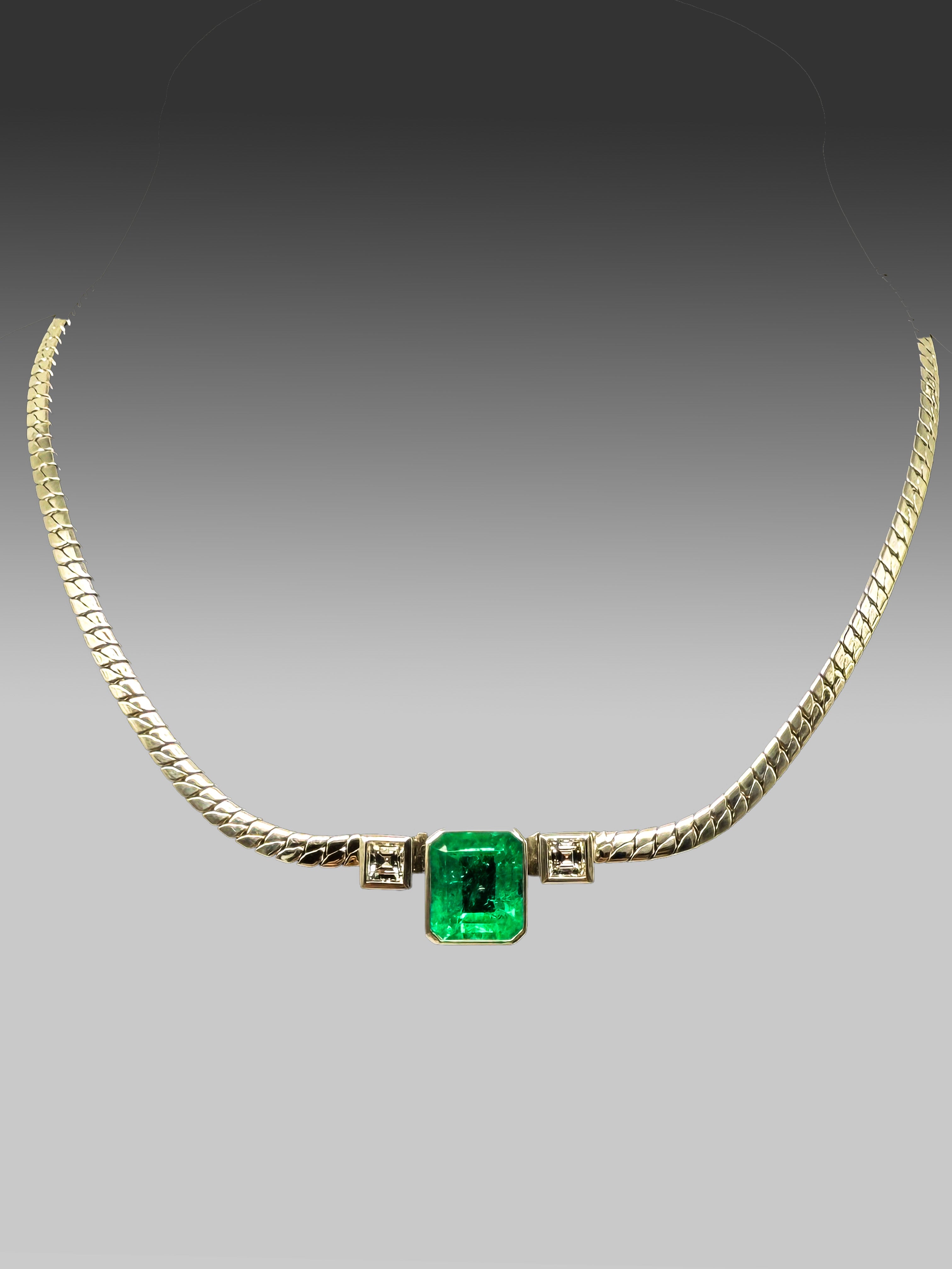 585er Weißgold Collier mit kolumbianischen Smaragd ungeölt