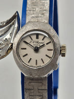 Laden Sie das Bild in den Galerie-Viewer, L.U. Chopard Geneve Vintage Damenuhr 18mm - Cocktailuhr 18K Weißgold

