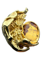 Laden Sie das Bild in den Galerie-Viewer, Gelbgold Ring aus 750er mit Edelstein
