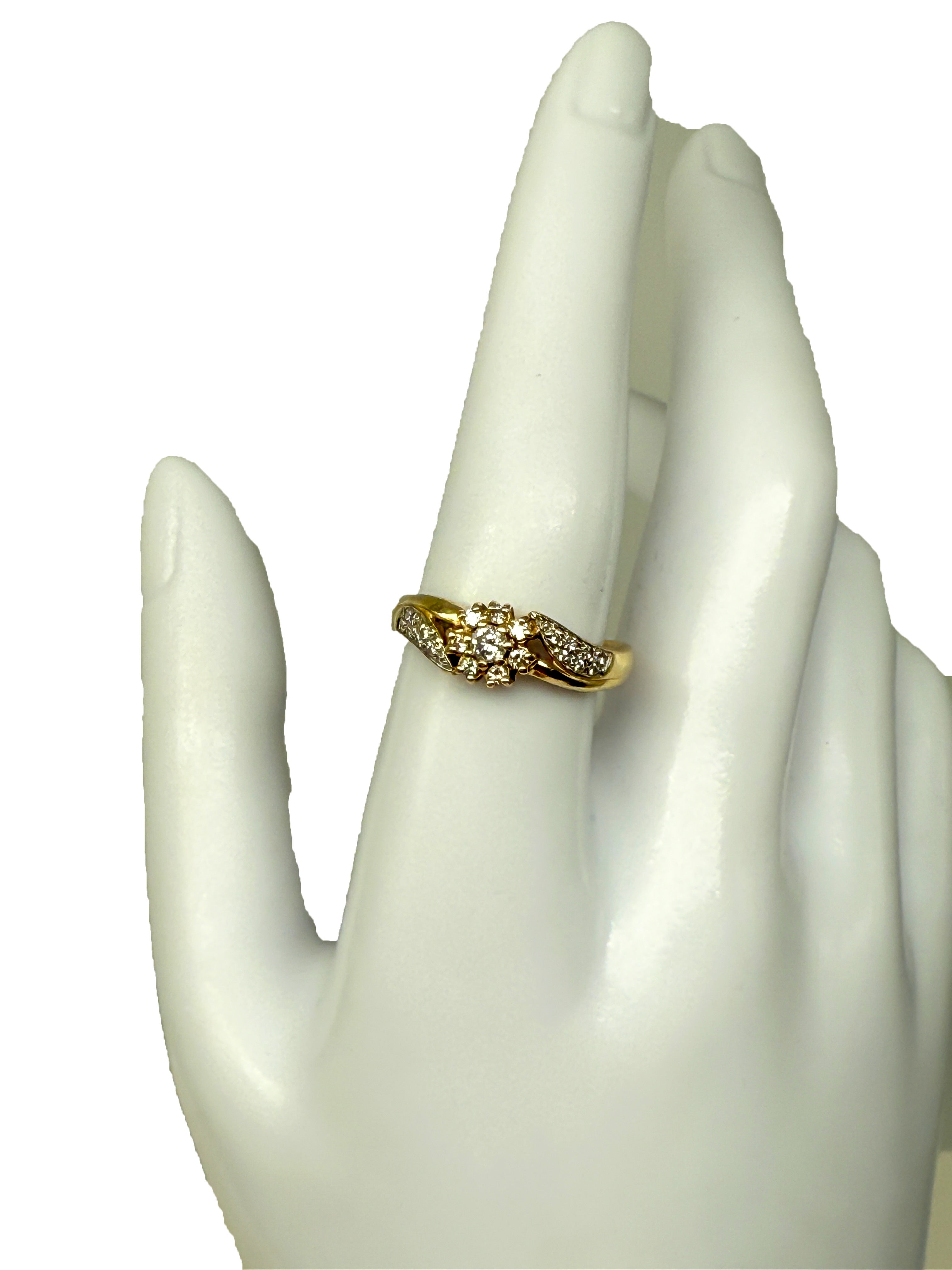 585er Gelbgold Ring mit Diamanten