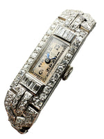 Laden Sie das Bild in den Galerie-Viewer, Armbanduhr Art Deco aus 999er Platin mit Diamanten Walser Wald
