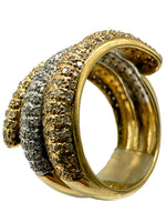 Laden Sie das Bild in den Galerie-Viewer, 585er Gelbgold und Weißgold Ring mit Diamanten
