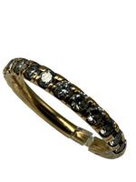 Laden Sie das Bild in den Galerie-Viewer, 18K Gelbgold Ring mit Diamanten, halber Memory ring
