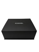 Laden Sie das Bild in den Galerie-Viewer, Chanel Handtasche Vintage Look, Kaviarleder, Überschlagtasche
