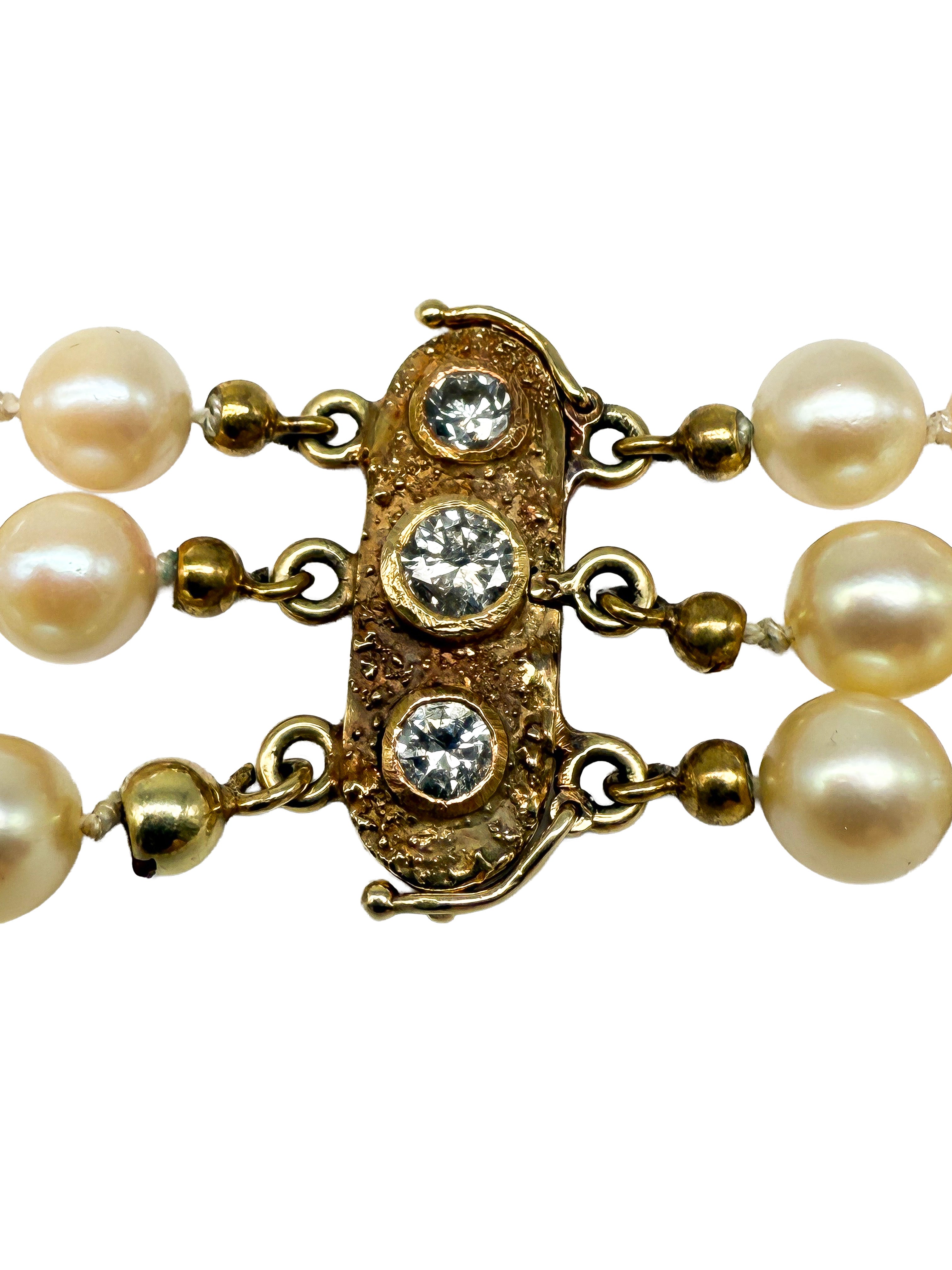 Dreifach Perlenkette abgestuft mit 585er Gelbgold Verschluss und Diamanten