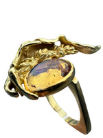 Laden Sie das Bild in den Galerie-Viewer, Gelbgold Ring aus 750er mit Edelstein
