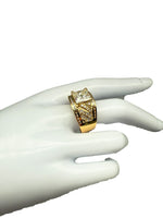 Laden Sie das Bild in den Galerie-Viewer, 750er Gelbgold Ring mit Diamanten
