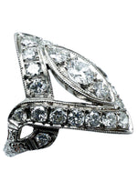 Laden Sie das Bild in den Galerie-Viewer, 950er Art Deco Platin-Ring mit Diamanten
