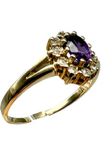 Laden Sie das Bild in den Galerie-Viewer, 750er Gelbgold Ring mit Amethyst und Diamanten
