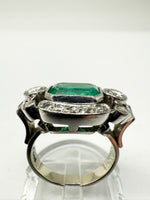Laden Sie das Bild in den Galerie-Viewer, 585er Weißgold Ring mit Smaragden und Diamanten

