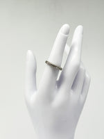 Laden Sie das Bild in den Galerie-Viewer, Ring 585er Weißgold mit Diamanten
