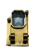 Laden Sie das Bild in den Galerie-Viewer, Gelbgold Brosche mit Aquamarin, 750er Gelbgold
