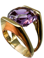 Laden Sie das Bild in den Galerie-Viewer, Ring 750er Gelbgold mit Amethyst
