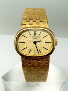PATEK PHILIPPE Ellipse 18k Gelbgold Damen Armbanduhr 3373/1