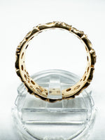 Laden Sie das Bild in den Galerie-Viewer, 585er Gelbgold Ring mit Diamanten und Saphiren
