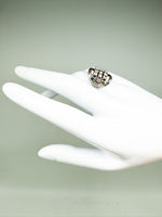 Laden Sie das Bild in den Galerie-Viewer, 585er Weißgold Ring mit Diamanten
