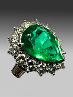 Laden Sie das Bild in den Galerie-Viewer, 900er Platin Ring mit Smaragden und Diamanten
