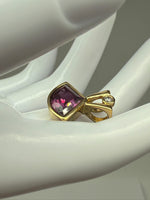 Laden Sie das Bild in den Galerie-Viewer, 585er Gelbgold Anhänger mit Amethyst und Diamanten; Zertifikat vorhanden
