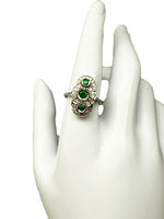 Laden Sie das Bild in den Galerie-Viewer, Art Deco 750er Weißgold Ring mit Smaragden und Diamanten

