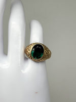 Laden Sie das Bild in den Galerie-Viewer, 585er Gelbgold Ring mit Turmalin
