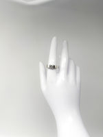 Laden Sie das Bild in den Galerie-Viewer, Ring Platin 950er mit Diamanten mit Zertifikat
