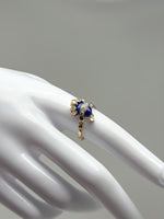 Laden Sie das Bild in den Galerie-Viewer, 18K Gelbgold Ring mit Diamanten und Emaille
