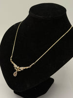 Laden Sie das Bild in den Galerie-Viewer, Halskette aus 585er Gelbgold mit Diamanten
