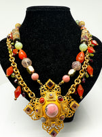 Laden Sie das Bild in den Galerie-Viewer, Natasha Stambouli, Modeschmuck, Collier, vergoldet
