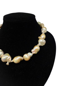 Collier 750er Gelbgold mit Perlen