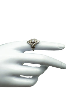 950er Art Deco Platin-Ring mit Diamanten