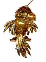 Laden Sie das Bild in den Galerie-Viewer, VINTAGE 750er GOLD EMAIL BROSCHE PAPAGEI DIAMANT RUBIN 1960er JAHRE
