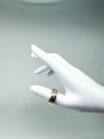 Laden Sie das Bild in den Galerie-Viewer, 750er Gelbgold Bucherer Ring mit Diamanten
