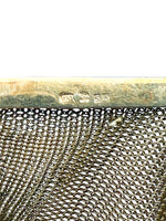 Laden Sie das Bild in den Galerie-Viewer, 14K Gelbgold Handtasche mit Saphiren
