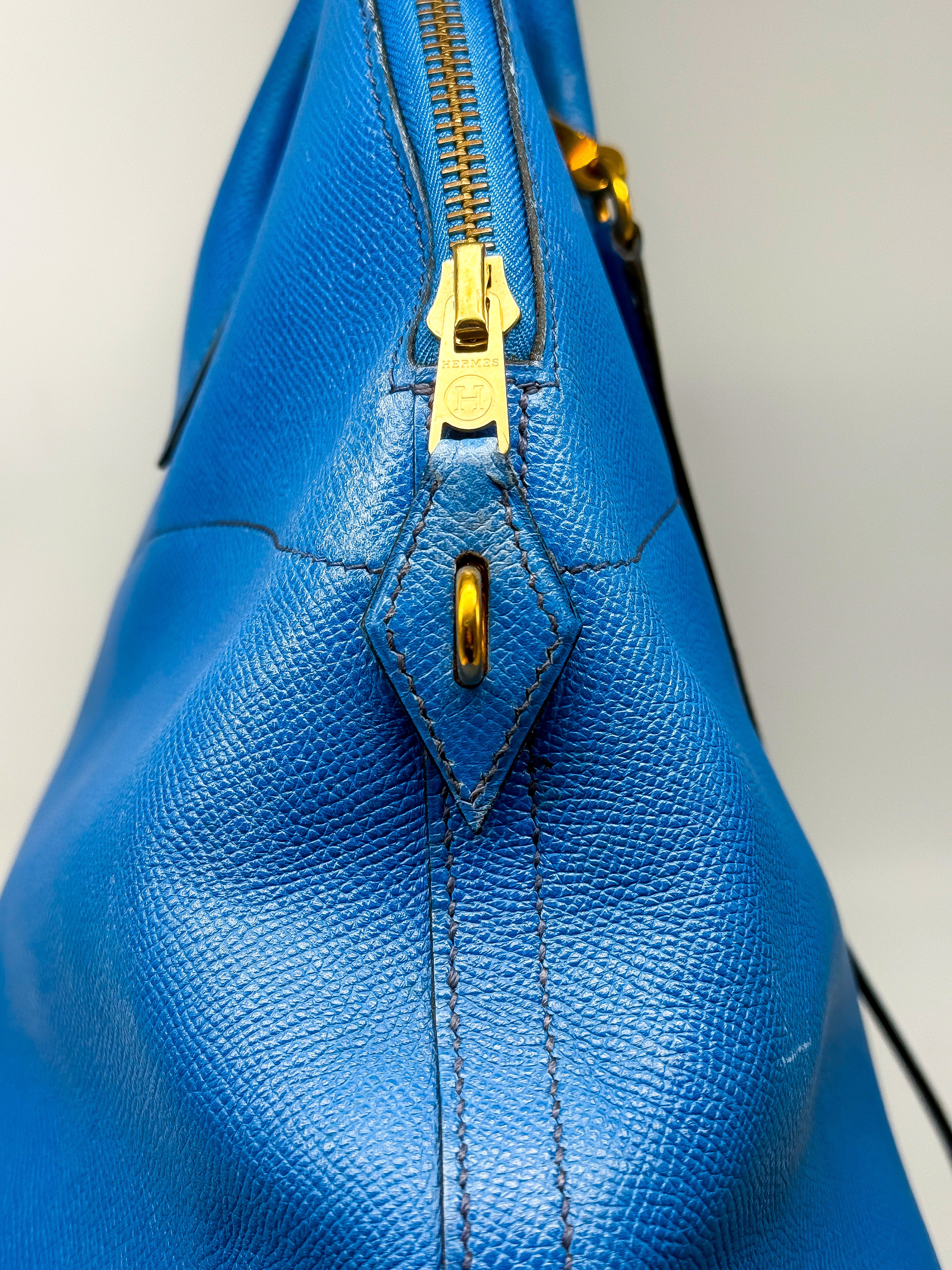 Hermes Bolide 35 - Blau - Gold Hardware - Leder