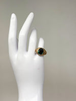 Laden Sie das Bild in den Galerie-Viewer, 585er Gelbgold Ring mit Turmalin

