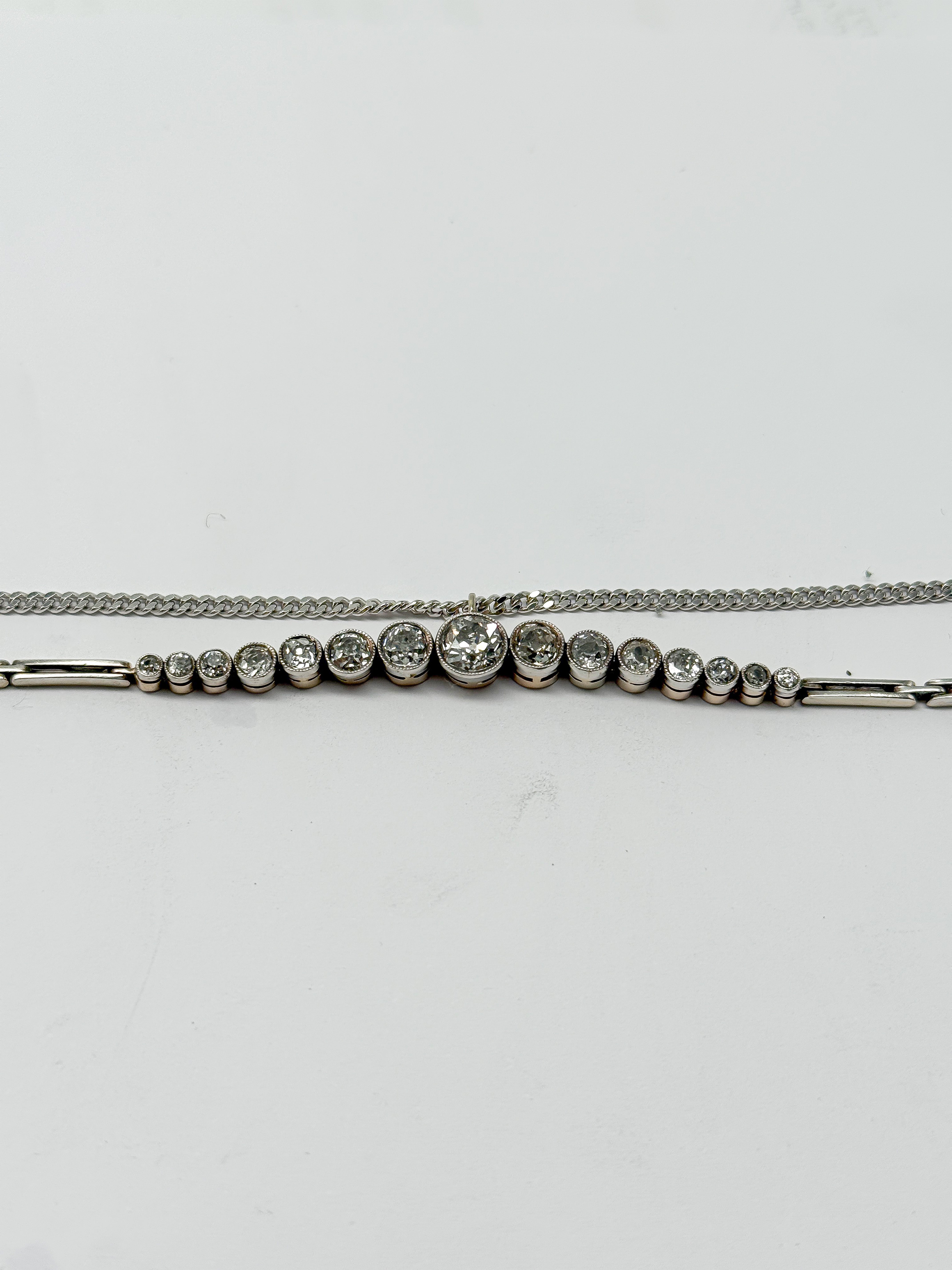 585er Weißgold Brosche mit Diamanten, Art Deco, Zertifiziert