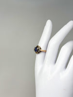 Laden Sie das Bild in den Galerie-Viewer, 585er Gelbgold Ring mit Saphiren und Diamanten
