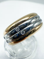 Laden Sie das Bild in den Galerie-Viewer, 750er Gelbgold Bucherer Ring mit Diamanten
