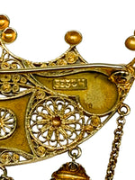 Laden Sie das Bild in den Galerie-Viewer, 14K Gelbgold Brosche in ostfriesischer Filigrantechnik mit Drahtspannarbeit
