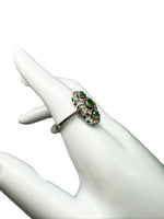 Laden Sie das Bild in den Galerie-Viewer, Art Deco 750er Weißgold Ring mit Smaragden und Diamanten
