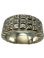 Laden Sie das Bild in den Galerie-Viewer, 750er Weißgold Ring mit Diamanten
